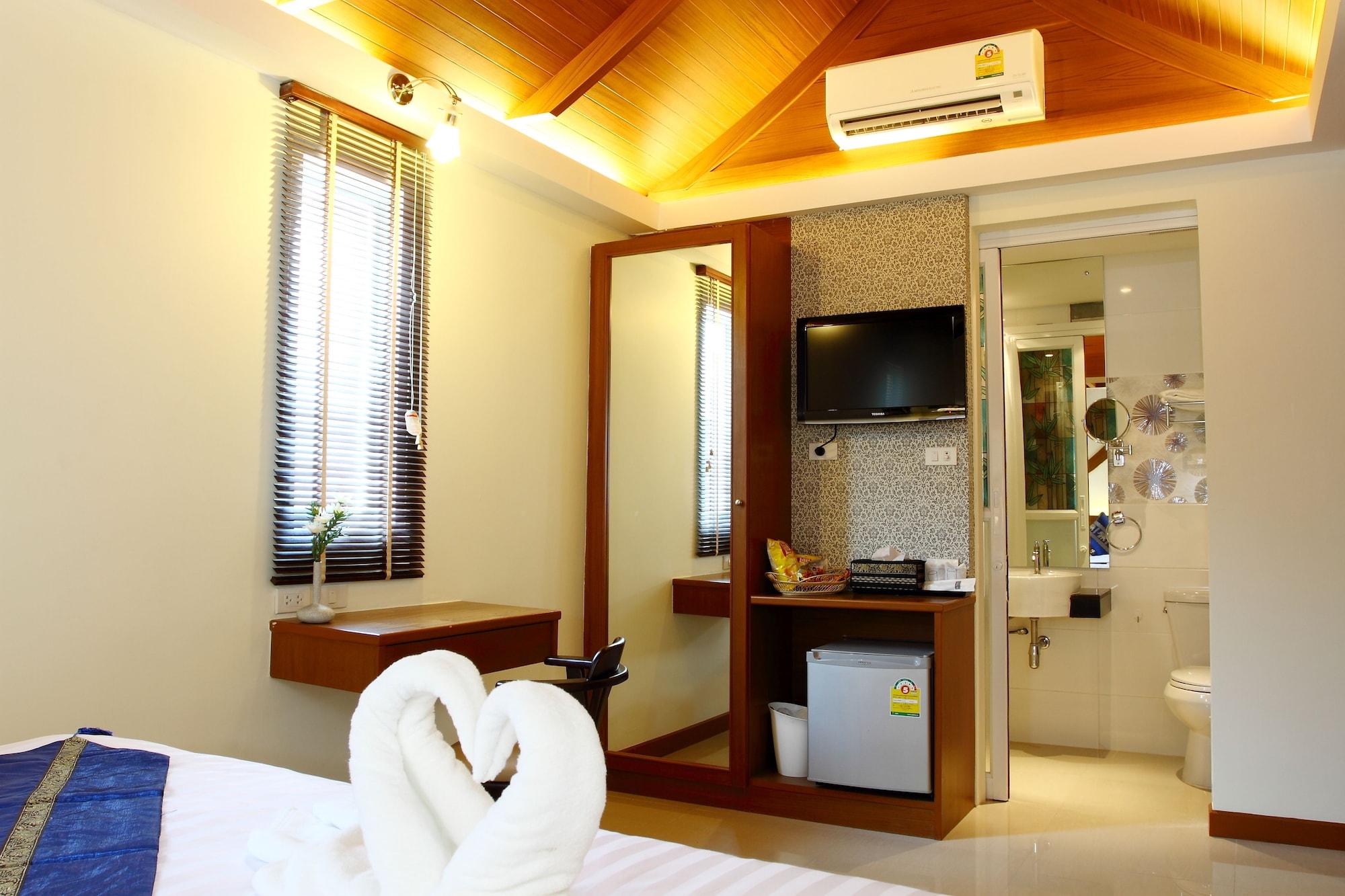 Patong Terrace Boutique Hotel Esterno foto