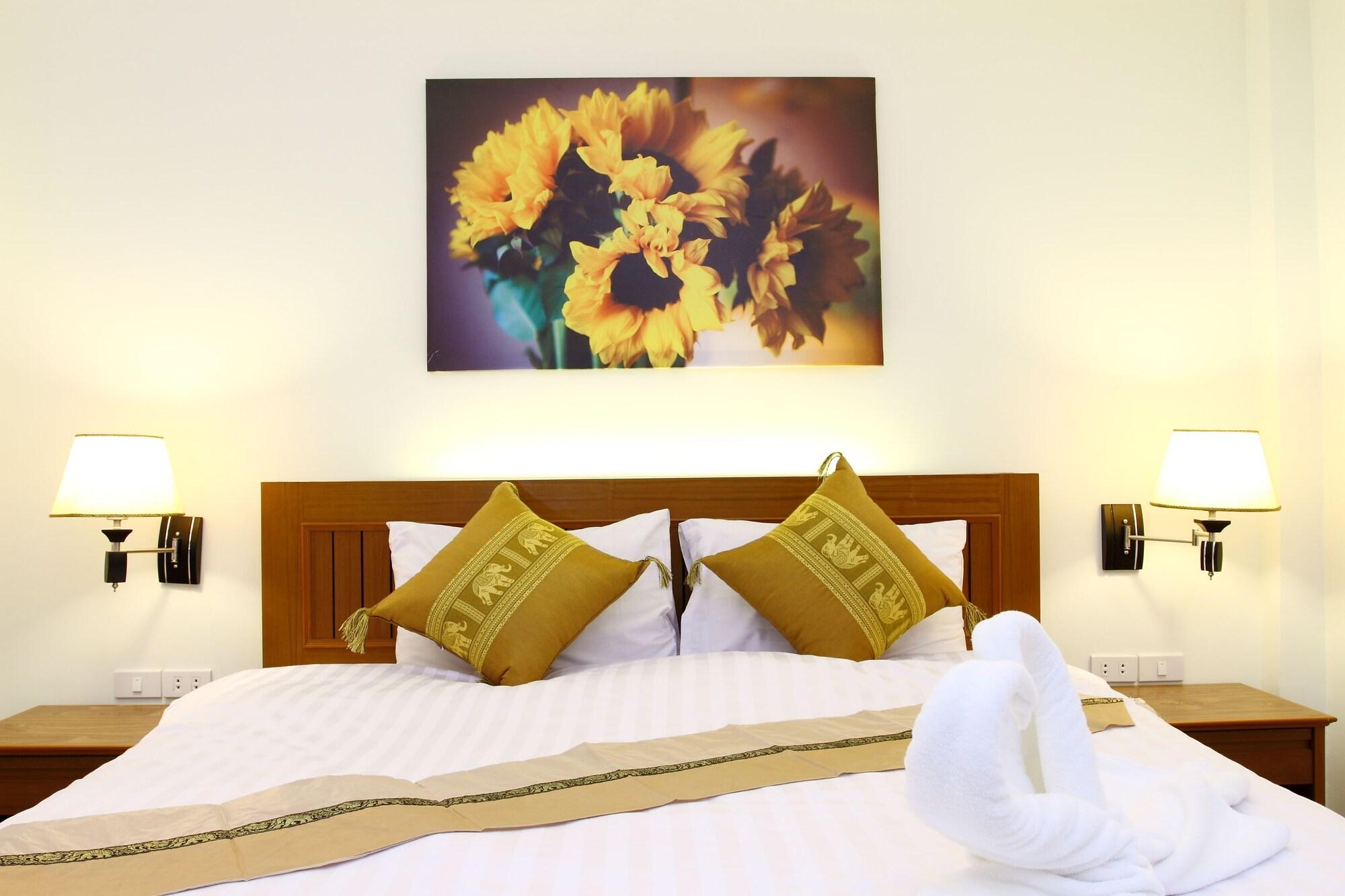 Patong Terrace Boutique Hotel Esterno foto