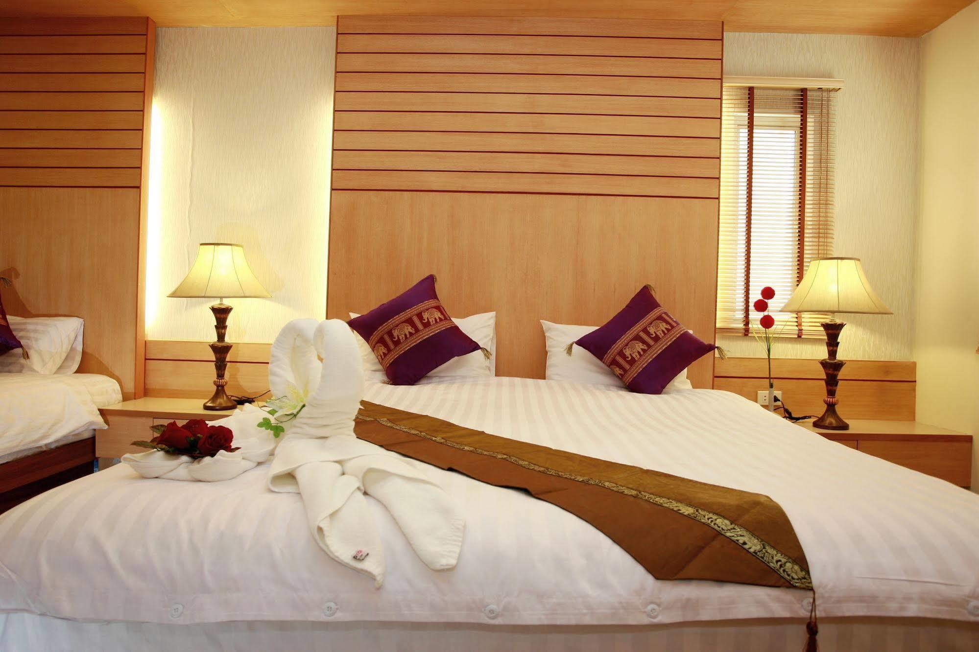 Patong Terrace Boutique Hotel Esterno foto
